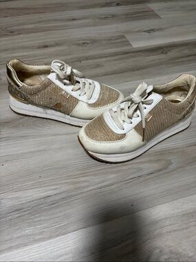 MICHAEL Michael Kors Beige, White & Gold Lace-Up Sneakers
